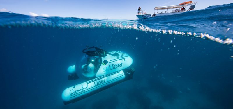 scUber-descending-Heron-Island-Credit-Tourism-and-Events-Queensland