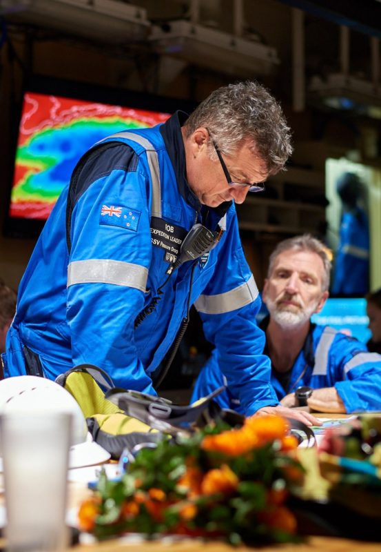 Five-Deeps-rob-mccallum-©Reeve-Jolliffe-EYOS-Expeditions