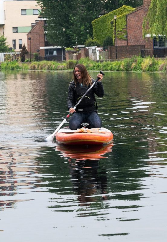 Lizzie-carr-plastic-patrol-paddleboarding-hackney