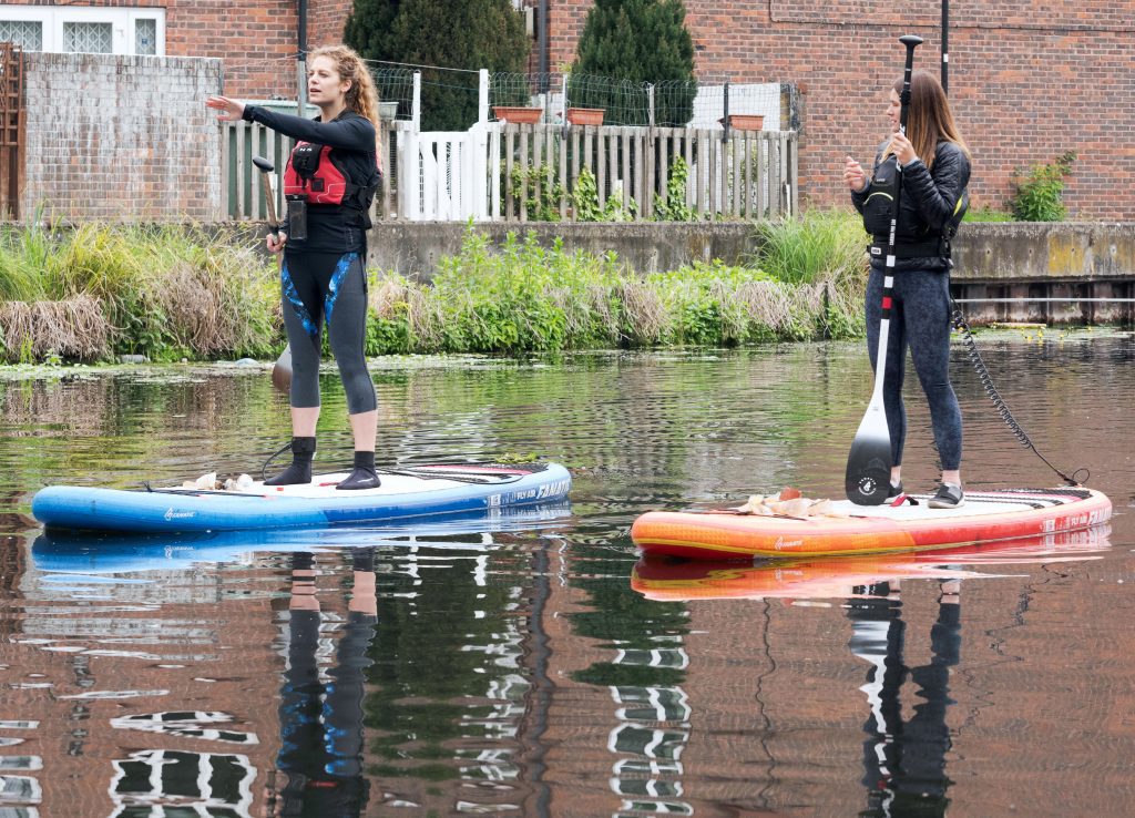 Lizzie-carr-plastic-patrol-paddleboarding