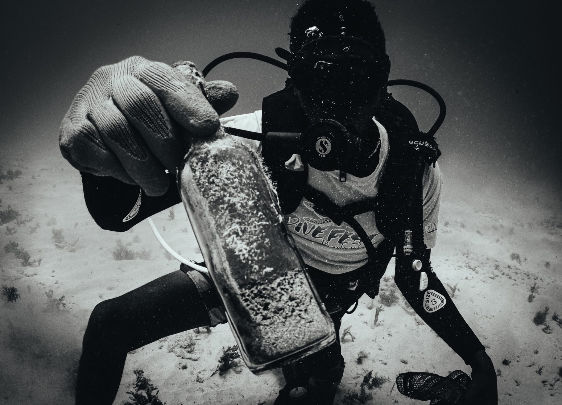 BARBADOS-OCEAN-CLEAN-UP-GLASS-BOTTLE