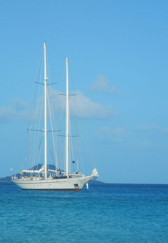 captain sophie hollingsworth adventure cooking sailing yacht