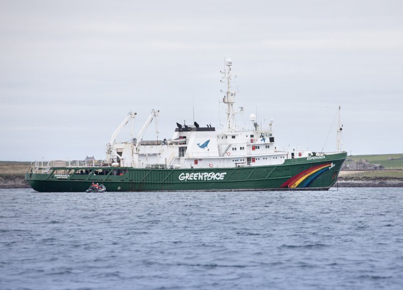 Greenpeace Dogger Bank MPA illegal trawling Esperanza