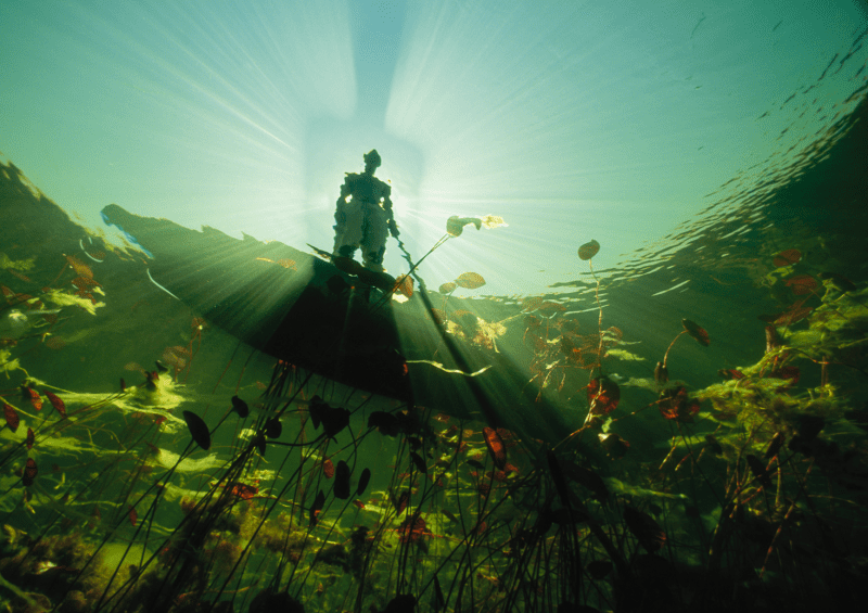 A Bayei fisherman, Botswana, David Doubilet, Behind the lens, Oceanographic Magazine, Issue 17