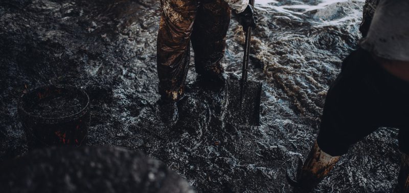 Oil Mauritius beaches